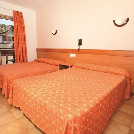 94 With Outdoor Swimmingpool Holiday home Santa Susanna