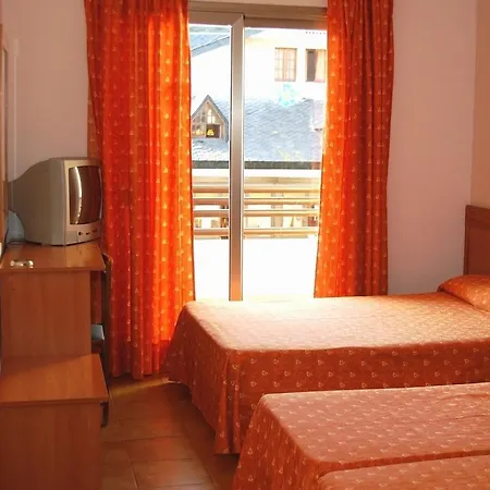 Vakantiehuis 94 With Outdoor Swimmingpool *