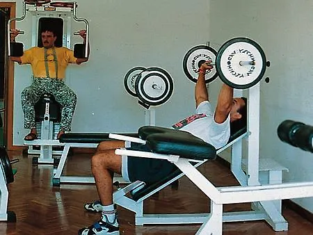 Vakantiehuis 94 With Outdoor Swimmingpool *