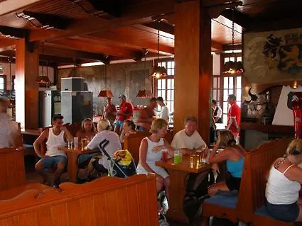 Vakantiehuis 94 With Outdoor Swimmingpool