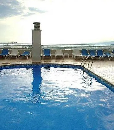 94 With Outdoor Swimmingpool