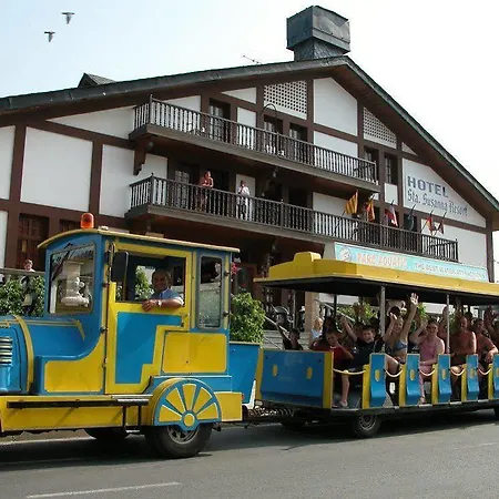 94 With Outdoor Swimmingpool *