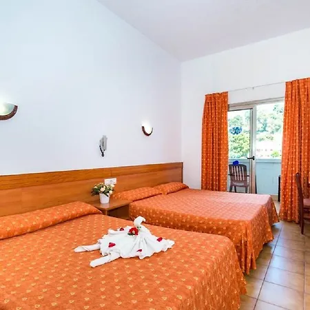 Vakantiehuis 94 With Outdoor Swimmingpool Santa Susanna