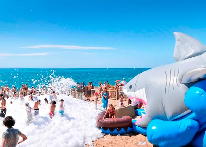 94 With Outdoor Swimmingpool Дом отдыха *