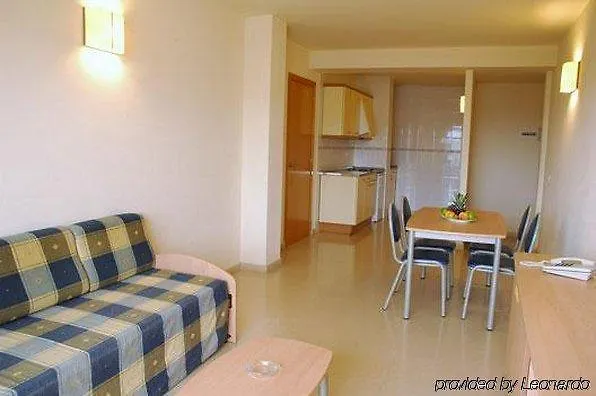 94 With Outdoor Swimmingpool Дом отдыха Санта-Сусанна