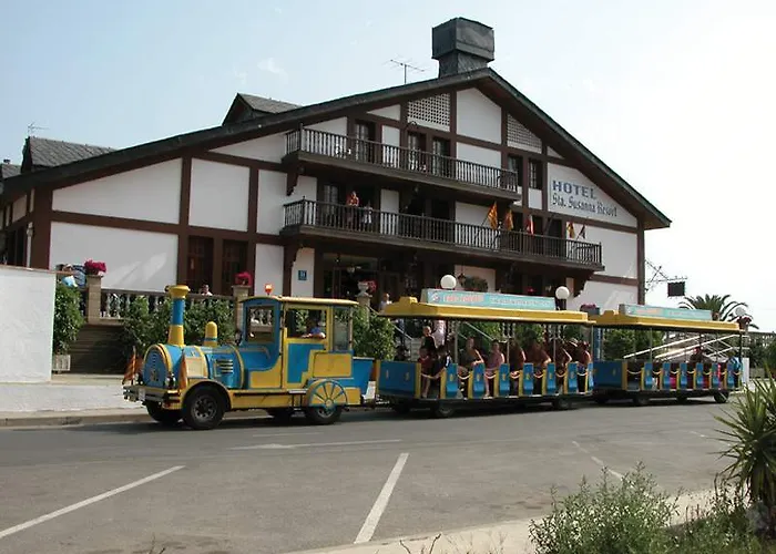 94 With Outdoor Swimmingpool * Санта-Сусанна